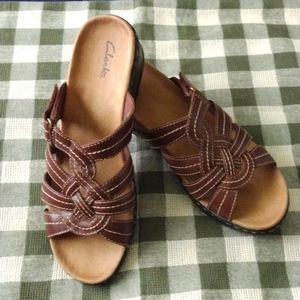 Clarks Sandals Leather Brown Braided Strappy Size 9M (Leather Upper)